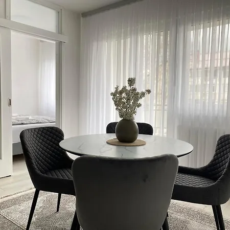 Apartment Rose *